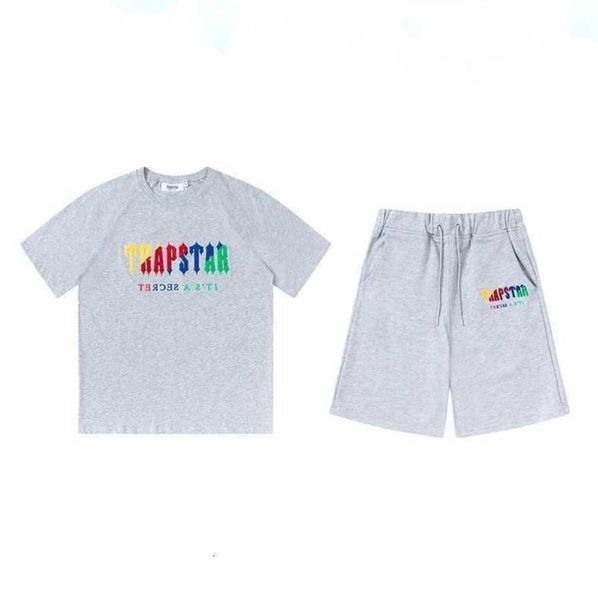 men's t-shirts trapstar t shirt designer shirts print letter luxury black and white grey rainbow color summer sports fashion cotton cor, White;black
men's t-shirts trapstar t shirt designer shirts print letter luxury black and white grey rainbow color summer sports fashion cotton cor, White;black