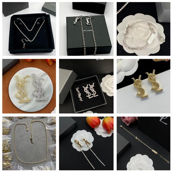 Earrings Fashion Necklaces Y-SL Classic Gold Ear Studs Pearl Full Diamond Earring Women's Necklaces & Earrings T2845 DUPE
Earrings Fashion Necklaces Y-SL Classic Gold Ear Studs Pearl Full Diamond Earring Women's Necklaces & Earrings T2845 DUPE