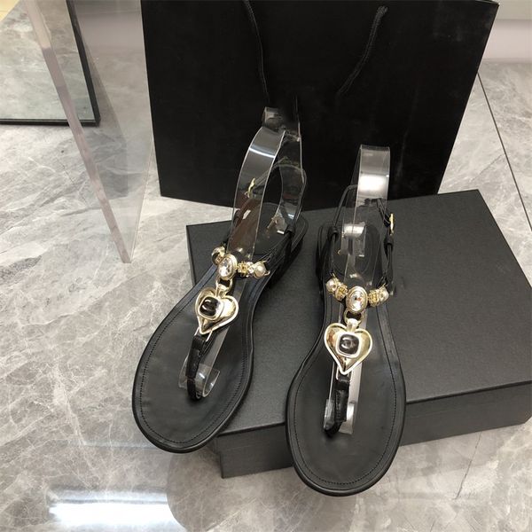 designer beach shoes cc flip flops slides outdoor sandals luxury leather slippers fashion footwear shoe women sahg
designer beach shoes cc flip flops slides outdoor sandals luxury leather slippers fashion footwear shoe women sahg