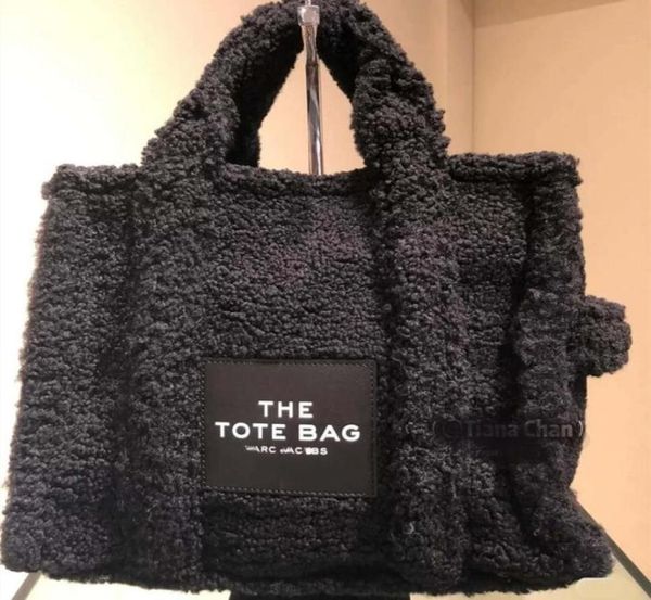 imitation lamb velvet tote bag autumn and winter women039s woolen cloth vintage large capacity handbag simple single shoulder m4768438
imitation lamb velvet tote bag autumn and winter women039s woolen cloth vintage large capacity handbag simple single shoulder m4768438