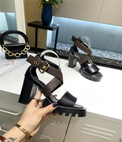 classic style women high heels thick bottom increased sandals fashion ladies open toe slippers genuine leather interwoven straps s8002068, Black
classic style women high heels thick bottom increased sandals fashion ladies open toe slippers genuine leather interwoven straps s8002068, Black