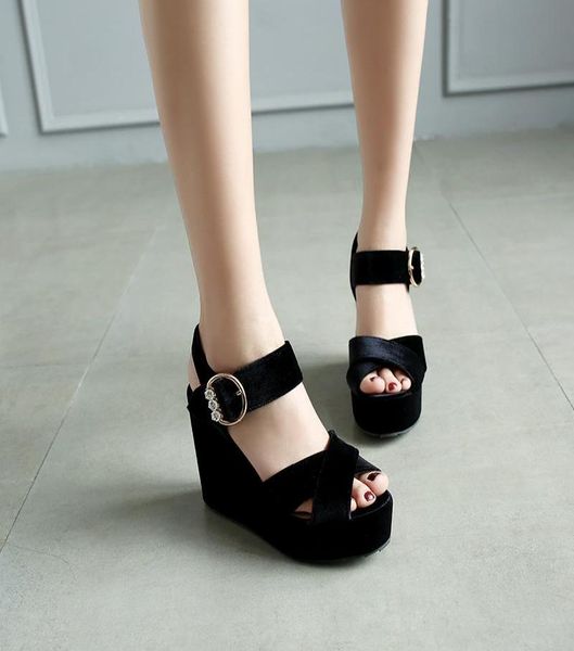 women shoes 2021 flock buckle strap sandal platform wedges high heels sandals for black red khaki green 3343 dress9811428
women shoes 2021 flock buckle strap sandal platform wedges high heels sandals for black red khaki green 3343 dress9811428