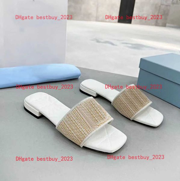 2023 women slippers quilted indoor shoes flat slide embroidered fabric luxury summer slippers leather sole fashion versatile 35-42, Black
2023 women slippers quilted indoor shoes flat slide embroidered fabric luxury summer slippers leather sole fashion versatile 35-42, Black