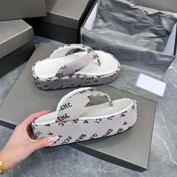 slides designer womens slippers sandals high heels suitable for various places outdoor activities fashionable warm non-slip wear-resistant p, Black
slides designer womens slippers sandals high heels suitable for various places outdoor activities fashionable warm non-slip wear-resistant p, Black