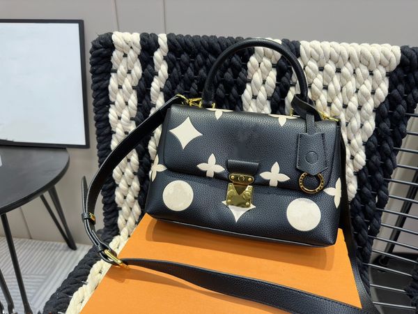 madeleine bb m45978 black women designer bags embossed letters s lock removable shoulder strap crossbody fashioned classic luxurys totes m45
madeleine bb m45978 black women designer bags embossed letters s lock removable shoulder strap crossbody fashioned classic luxurys totes m45