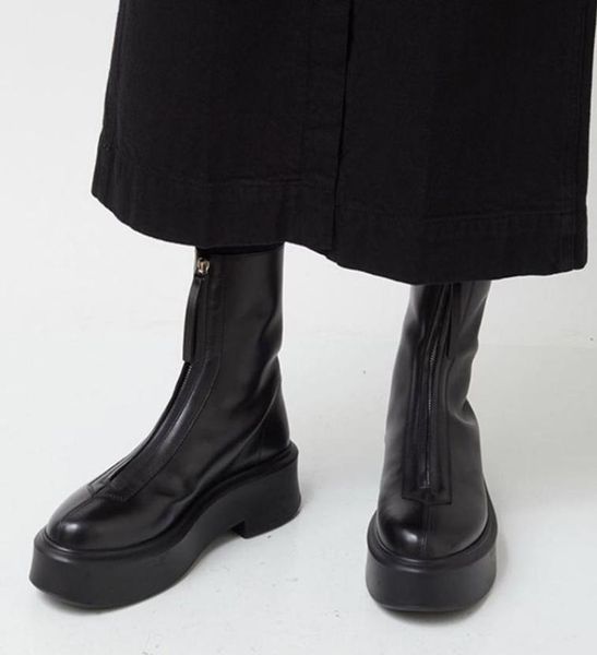 brand ankle boots genuine leather thick sole motorcycle boots women front zip round toe winter platform woman short botas3801577, Black
brand ankle boots genuine leather thick sole motorcycle boots women front zip round toe winter platform woman short botas3801577, Black