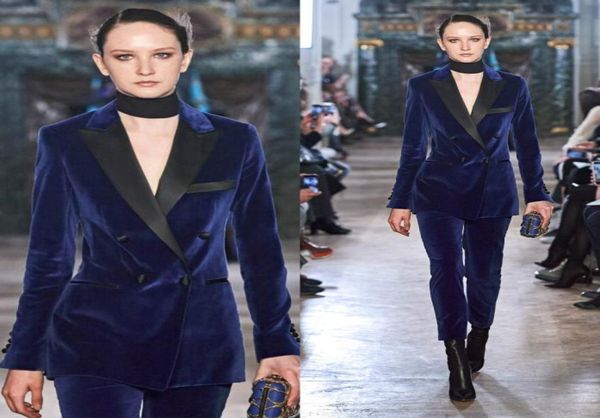 elie saab 2020 women suits evening dresses v neck velvet black collar pants suit long slevee formal women prom gowns vestidos de n1339818
elie saab 2020 women suits evening dresses v neck velvet black collar pants suit long slevee formal women prom gowns vestidos de n1339818