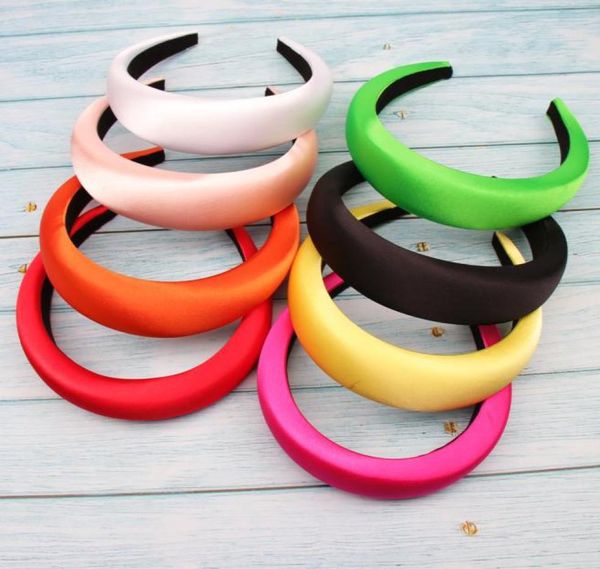 satin padded headbands for women 4cm wide solid plastic thick hair hoop girls sponge nonslip hairbands hair accessories1586117, Black;brown
satin padded headbands for women 4cm wide solid plastic thick hair hoop girls sponge nonslip hairbands hair accessories1586117, Black;brown