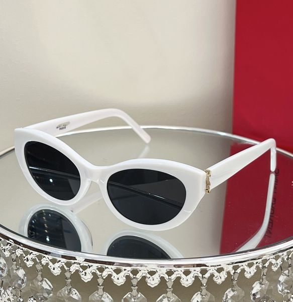 sunglasses for women yslllsl m115 fashion designer glasses classic cat's eye sunglasses frame anti-uv400 eye protection party holiday g, White;black
sunglasses for women yslllsl m115 fashion designer glasses classic cat's eye sunglasses frame anti-uv400 eye protection party holiday g, White;black
