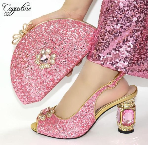 dress shoes arrival flower crystal woman year and matching bag 2021 special strang heels set for wedding party7264758, Black
dress shoes arrival flower crystal woman year and matching bag 2021 special strang heels set for wedding party7264758, Black