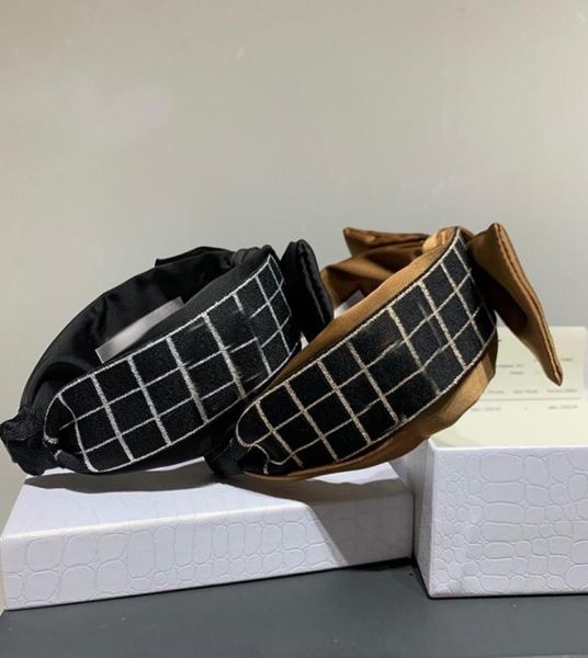 trendy women headbands brand hair hoops face wash hairpin headdress with box sports headband2919902, Silver
trendy women headbands brand hair hoops face wash hairpin headdress with box sports headband2919902, Silver