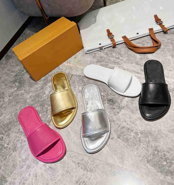 luxury designer magnetic flat mule slippers ladies rubber leather slides summer outdoor slipper beach sandals size 35-42, Black
luxury designer magnetic flat mule slippers ladies rubber leather slides summer outdoor slipper beach sandals size 35-42, Black