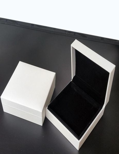 factory whole white jewelry packaging original boxes for pandora bracelet black velvet original necklaces earrings display jew3687386, Black;white
factory whole white jewelry packaging original boxes for pandora bracelet black velvet original necklaces earrings display jew3687386, Black;white