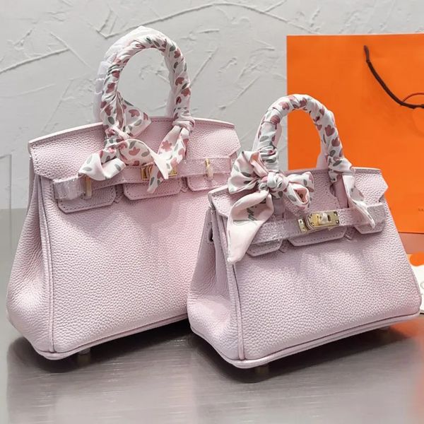 designer handbag tote bag lichee pattern genuine leather crossbody shoulder ba classic letter stamped lock removable strap women hand bags s
designer handbag tote bag lichee pattern genuine leather crossbody shoulder ba classic letter stamped lock removable strap women hand bags s