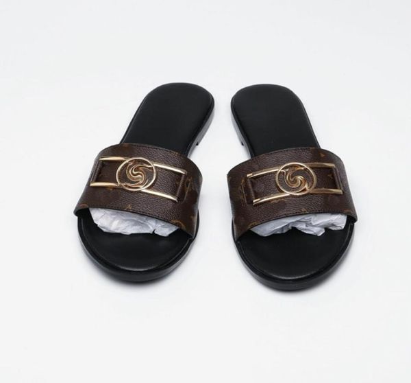 women gingham fashion love sandals sandal with gold metal decoration black brown and white beach slides4564143
women gingham fashion love sandals sandal with gold metal decoration black brown and white beach slides4564143