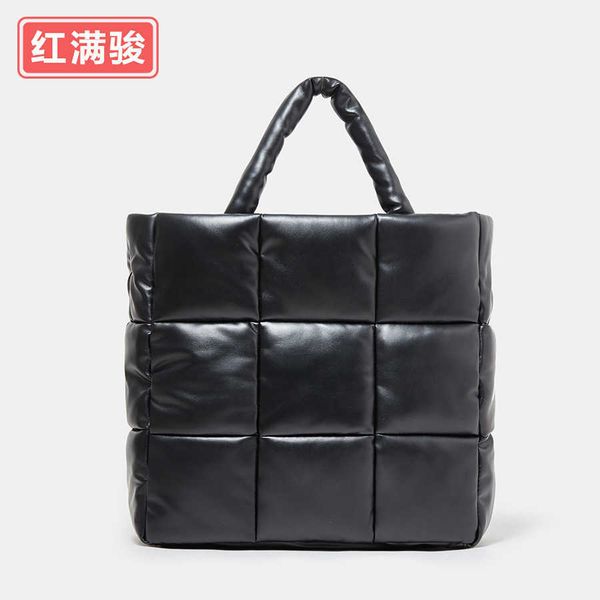 pu nine checkered handbag women's simple soft filled cotton clothes tote bag fashion small checkered one shoulder crossbody bag 230527
pu nine checkered handbag women's simple soft filled cotton clothes tote bag fashion small checkered one shoulder crossbody bag 230527