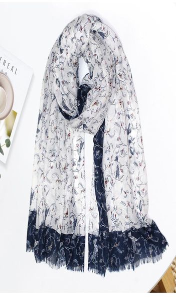 2020 women viscose humming bird print fringe scarves and shawls long beach small flower wrap hijab 18090cm 6029894, Blue;gray
2020 women viscose humming bird print fringe scarves and shawls long beach small flower wrap hijab 18090cm 6029894, Blue;gray
