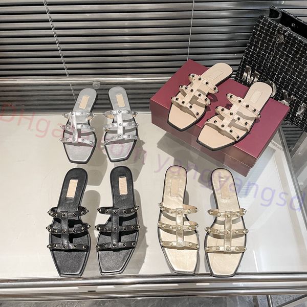 summer rivet slippers high heel shoes luxury women's designer shoes non slip sandals metal letter slides fashion brand outdoor shoes so, Black
summer rivet slippers high heel shoes luxury women's designer shoes non slip sandals metal letter slides fashion brand outdoor shoes so, Black