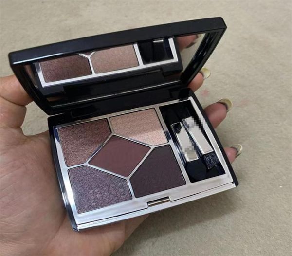 brand eye shadow 5 color with brush new look edition for girl 5 couleurs couture high color eyeshadow palette2030574
brand eye shadow 5 color with brush new look edition for girl 5 couleurs couture high color eyeshadow palette2030574