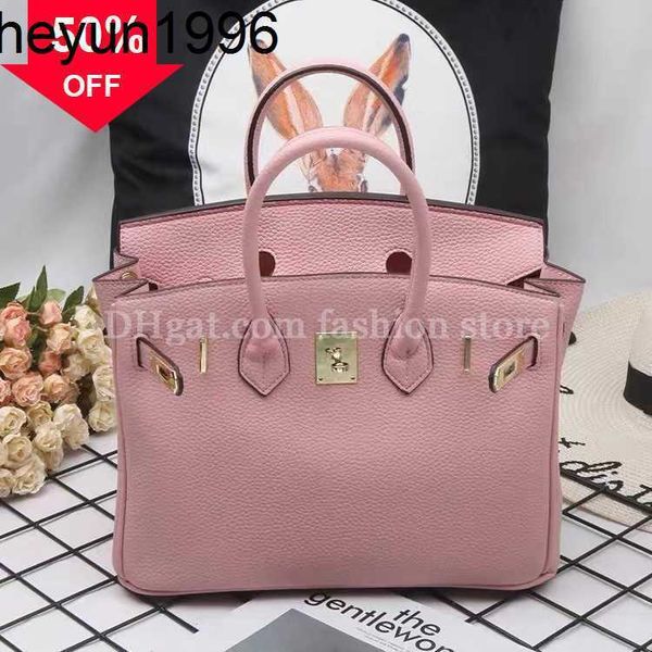 fashion bag purse women totes shoulder bags 40cm 35cm 30cm with stamped lock cowskin genuine leather handbag scarf horse baga
fashion bag purse women totes shoulder bags 40cm 35cm 30cm with stamped lock cowskin genuine leather handbag scarf horse baga