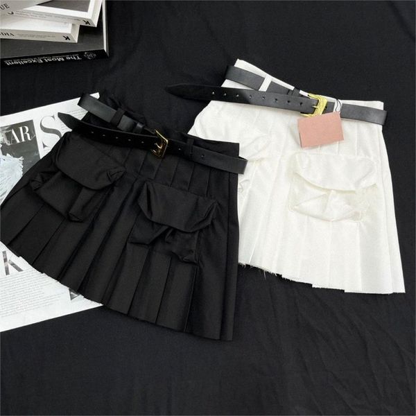 2023 designers women summer skirts new tooling pleated skirt womens causal thin waist pocket skirt fashion a-line skirt half skirt y9ch#, Black
2023 designers women summer skirts new tooling pleated skirt womens causal thin waist pocket skirt fashion a-line skirt half skirt y9ch#, Black