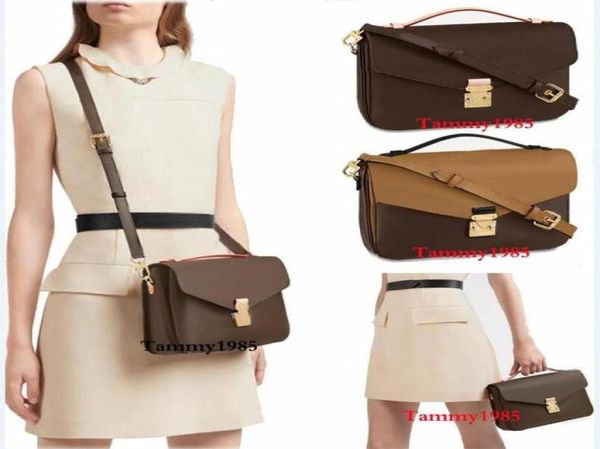 a classic messenger bag postman handbag women shoulder bags crossbody purse lady paris printing and embossing old flo6693378
a classic messenger bag postman handbag women shoulder bags crossbody purse lady paris printing and embossing old flo6693378