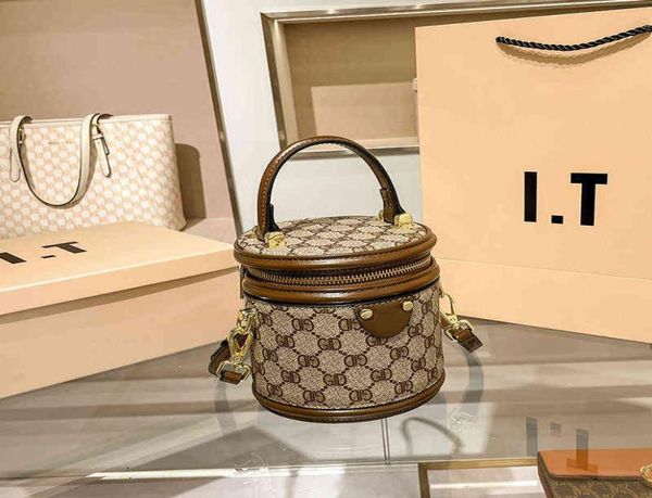 handbag leather women039s bucket new autumn and winter pop cylindrical messenger cylinder2569751
handbag leather women039s bucket new autumn and winter pop cylindrical messenger cylinder2569751