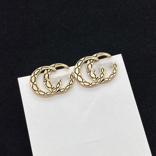 earring designers design studs for women, luxurious and fashionable gold heart shaped pearl crystal gold letter silver jewelry, Golden;silver
earring designers design studs for women, luxurious and fashionable gold heart shaped pearl crystal gold letter silver jewelry, Golden;silver