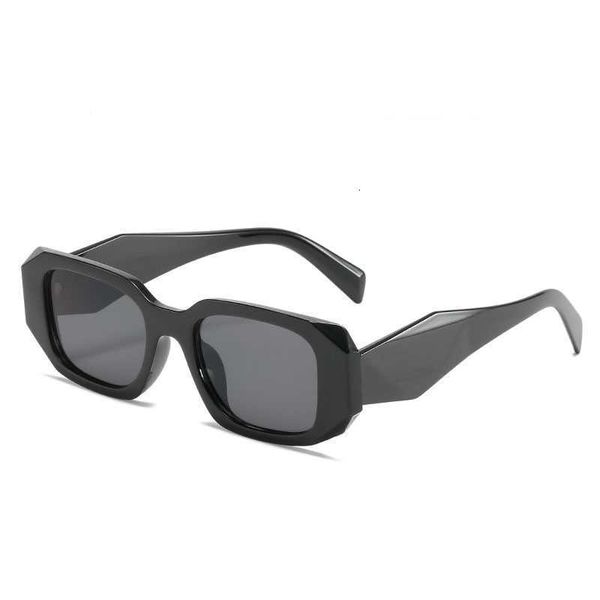 Classic Fashion Sunglasses Brand Outdoor Summer Designer wholesale for Men Women Famous Driving Sunglass
Classic Fashion Sunglasses Brand Outdoor Summer Designer wholesale for Men Women Famous Driving Sunglass