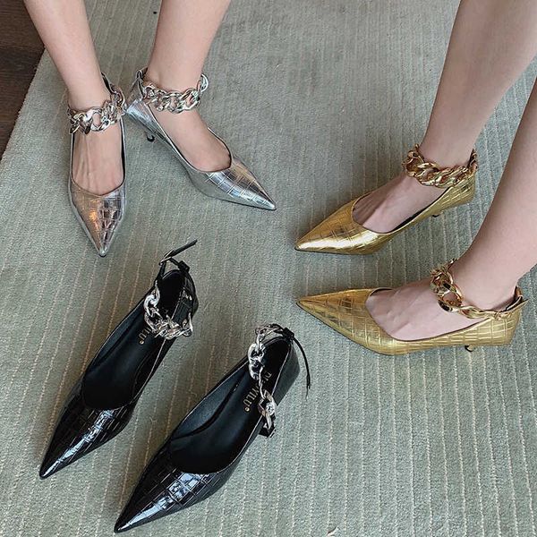 nxy sandals fashion women pumps shoes spring autumn new female pointed toe thin heels casual ladies low 230511, Black
nxy sandals fashion women pumps shoes spring autumn new female pointed toe thin heels casual ladies low 230511, Black