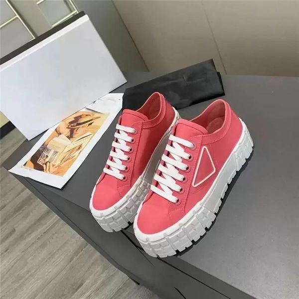 2023 designer women nylon casual shoes gabardine classic canvas sneakers brand wheel lady stylist trainers fashion platform heighten shoes w, Black
2023 designer women nylon casual shoes gabardine classic canvas sneakers brand wheel lady stylist trainers fashion platform heighten shoes w, Black