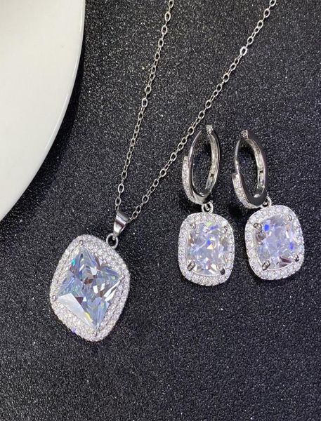 charming women jewelry 18k white gold plated bling big cz stone earrings necklace set for girls women9509368, Golden;silver
charming women jewelry 18k white gold plated bling big cz stone earrings necklace set for girls women9509368, Golden;silver