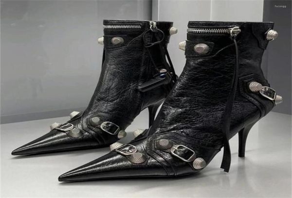 boots women slim high heel metal buckle chain luxury shoes fashion comfortable pointed toe ankle stiletto party short9414472, Black
boots women slim high heel metal buckle chain luxury shoes fashion comfortable pointed toe ankle stiletto party short9414472, Black