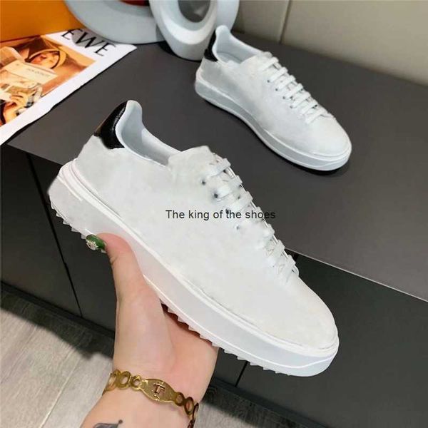 time out stylist sneakers letter old flower sneaker platform shoes men women trainers genuine leather casual shoe with box, Black
time out stylist sneakers letter old flower sneaker platform shoes men women trainers genuine leather casual shoe with box, Black