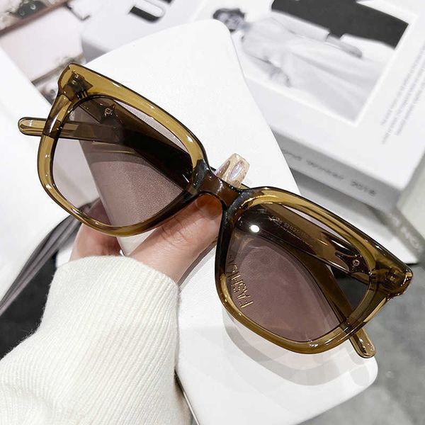 fashion sunglasses frames new same gm men's fashionable cat eye sunglasses women's polarized net red small frame 6708, White;black
fashion sunglasses frames new same gm men's fashionable cat eye sunglasses women's polarized net red small frame 6708, White;black