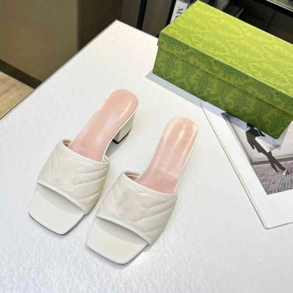 casual shoes summer high-heeled sandals dress shoes g box party slippers women's metal buckle fashion green leather flip-flops elegant, Black
casual shoes summer high-heeled sandals dress shoes g box party slippers women's metal buckle fashion green leather flip-flops elegant, Black