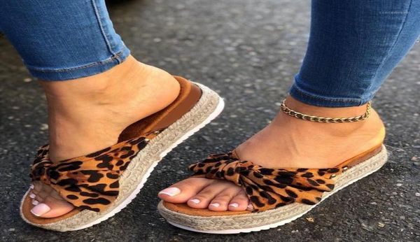2021 summer fashion sandals shoes women bow slipper indoor outdoor flipflops beach female slippers4327004, Black
2021 summer fashion sandals shoes women bow slipper indoor outdoor flipflops beach female slippers4327004, Black
