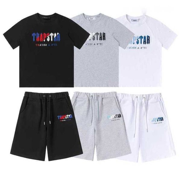 men's t-shirt trapstar designer printed alphabet luxury black and white gray rainbow summer sports fashion cotton thread short sleeve s, White;black
men's t-shirt trapstar designer printed alphabet luxury black and white gray rainbow summer sports fashion cotton thread short sleeve s, White;black