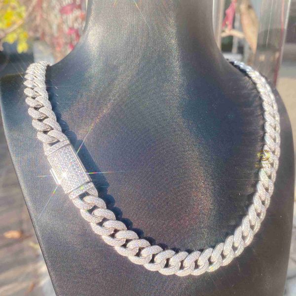 sale 12mm 2 row classic design iced out vvs1 moissanite diamond miami cuban link chain, Silver
sale 12mm 2 row classic design iced out vvs1 moissanite diamond miami cuban link chain, Silver