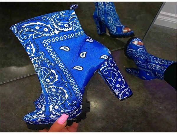 boots women ankle platform print leather bandana graffiti shoes casual zip footwear ladies peep toe square heel 2021 plus size9649087, Black
boots women ankle platform print leather bandana graffiti shoes casual zip footwear ladies peep toe square heel 2021 plus size9649087, Black