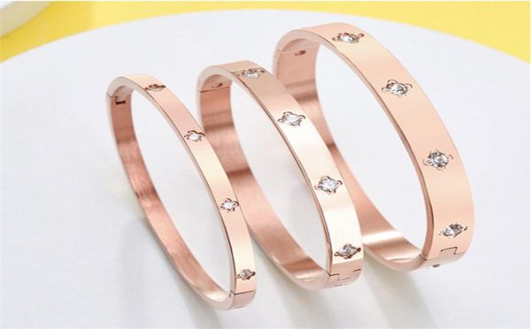 2021 womens fashion bracelet design for girl bangles luxury designer jewelry stainless steel flower rose gold high end jewellery m4203458, Black
2021 womens fashion bracelet design for girl bangles luxury designer jewelry stainless steel flower rose gold high end jewellery m4203458, Black