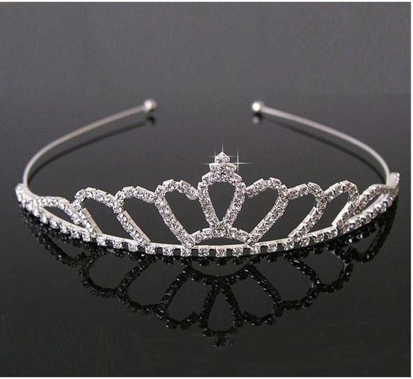 headpieces beautiful shiny crystal bridal tiara party pageant plated crown hairband wedding accessories8614432, Silver
headpieces beautiful shiny crystal bridal tiara party pageant plated crown hairband wedding accessories8614432, Silver