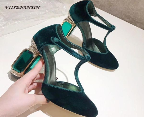 viisenantin velvet high heel shoe green purple red t belt retro style rhinestone gemstone wedding party shoes 2103317764286, Black;white
viisenantin velvet high heel shoe green purple red t belt retro style rhinestone gemstone wedding party shoes 2103317764286, Black;white