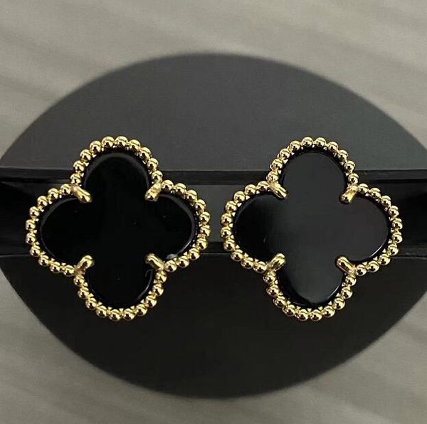 designer earring women designer earrings love four-leaf clover earrings fashion luxury wedding earring jewelry, White
designer earring women designer earrings love four-leaf clover earrings fashion luxury wedding earring jewelry, White