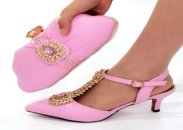 dress shoes doershow italian shoe and bag set 2021 women in italy pink color with matching hjb1208933810, Black
dress shoes doershow italian shoe and bag set 2021 women in italy pink color with matching hjb1208933810, Black