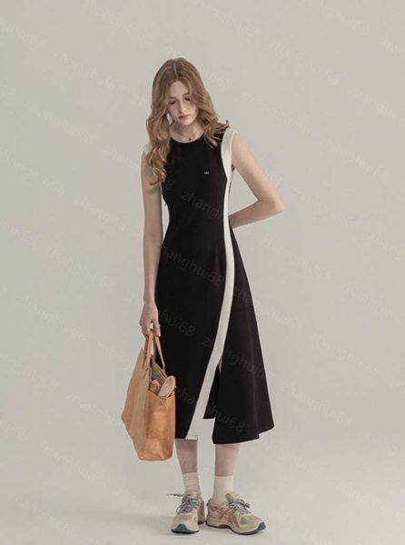 23ss summer dress womens designer clothing women dresses the brooch decoration with the split in the color kevin dress womens clothing, Black;gray
23ss summer dress womens designer clothing women dresses the brooch decoration with the split in the color kevin dress womens clothing, Black;gray