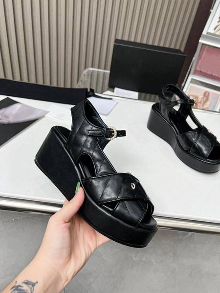 classic designer women platform sandals ccity fashion slide slippers heels luxury channel leather sandals x311, Black
classic designer women platform sandals ccity fashion slide slippers heels luxury channel leather sandals x311, Black