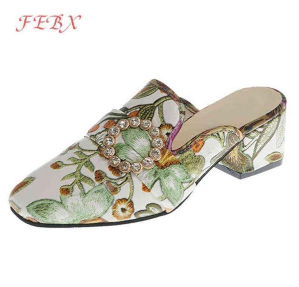 sandals women slides slipon print crystal buckle block heel female mules fashion elegant ladies slingbacks shoes 2022 2204279450000, Black
sandals women slides slipon print crystal buckle block heel female mules fashion elegant ladies slingbacks shoes 2022 2204279450000, Black