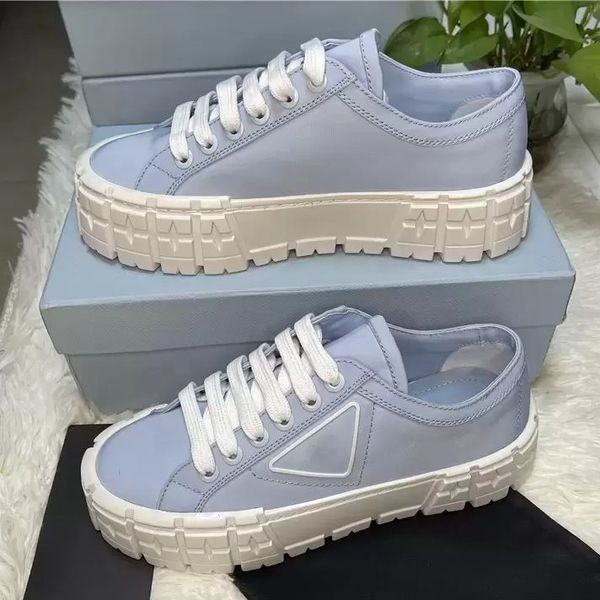 designer sneakers gabardine nylon casual shoes brand wheel trainers luxury canvas sneaker fashion platform solid heighten shoe with box 2023, Black
designer sneakers gabardine nylon casual shoes brand wheel trainers luxury canvas sneaker fashion platform solid heighten shoe with box 2023, Black