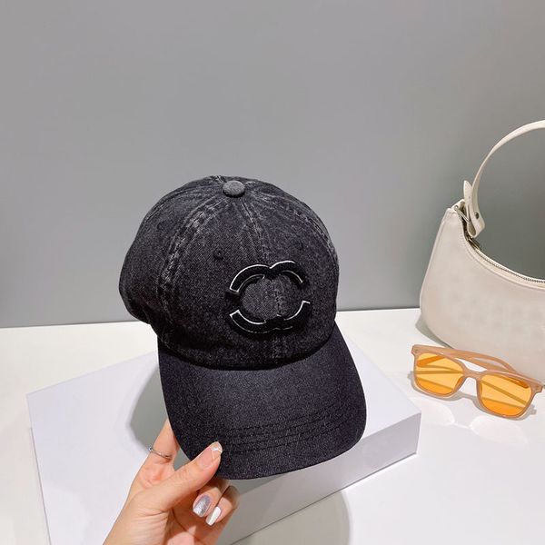baseball cap designer hat luxury cap men sports out fashion baseball cap women sunshade travel hundred hats cowboy pattern solid color hat o, Blue;gray
baseball cap designer hat luxury cap men sports out fashion baseball cap women sunshade travel hundred hats cowboy pattern solid color hat o, Blue;gray